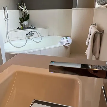 Het Gravenhof 3*